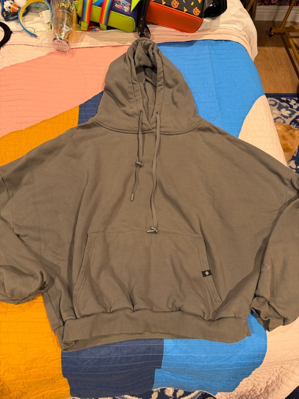 NWOT Popflex Oversized Dark Gray Hoodie Sweater with Pocket